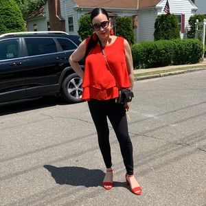 Meet your Posher, Yolanda